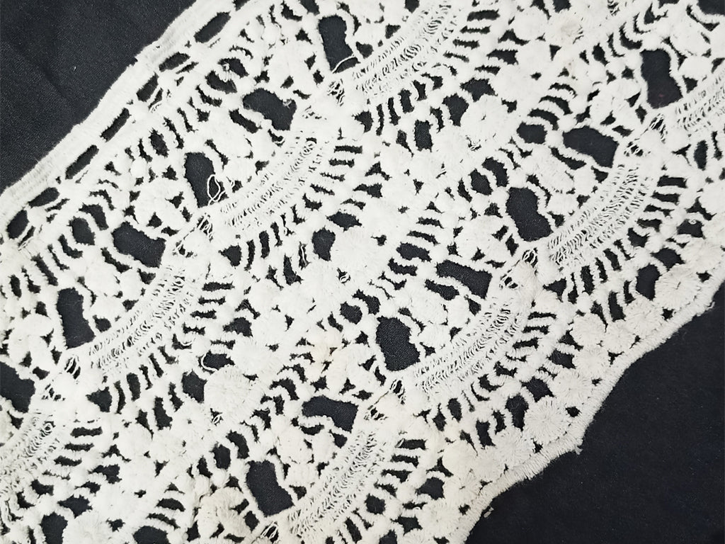 White Dyeable Greige Design LAK Cotton Crochet Laces