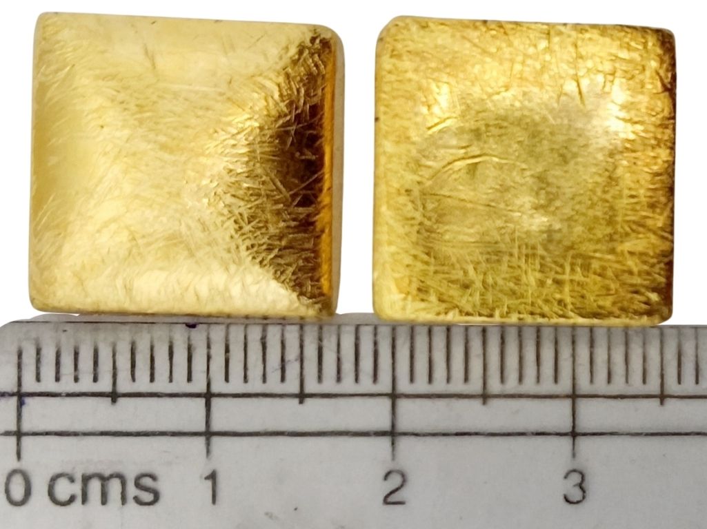 Golden Square Zari Acrylic Beads