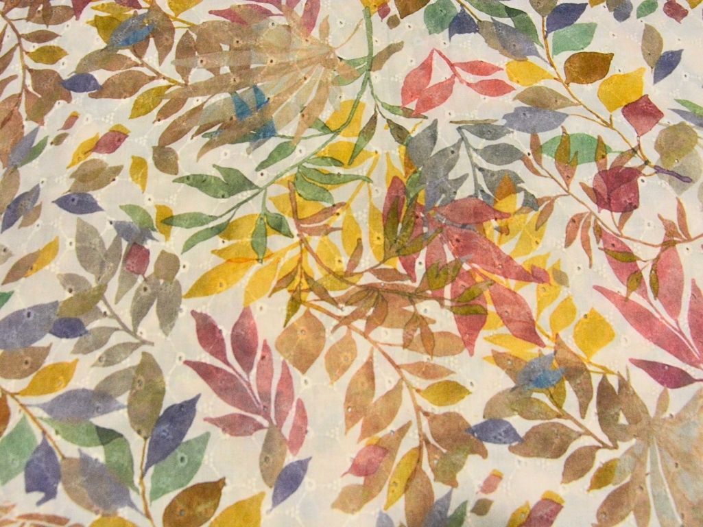 White 100 % Pure Cotton Chikan Embroidered Fabric