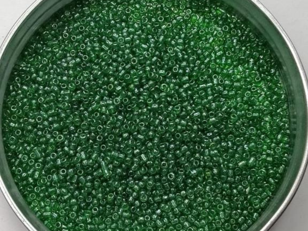 Green Round Rocaille Glass Seed Beads- 2 mm