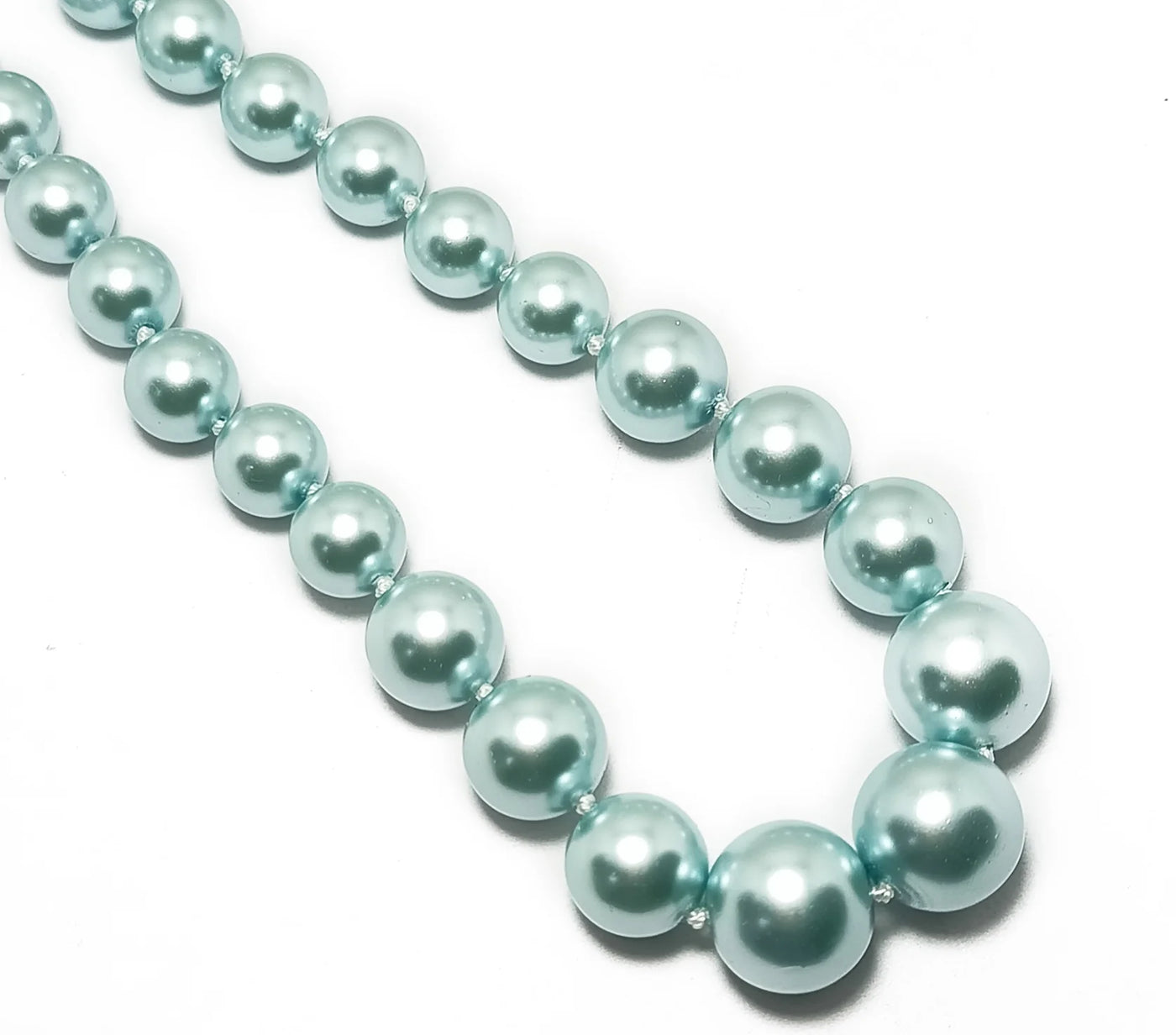 Light Turquoise Spherical Glass Pearl Gradation Beads