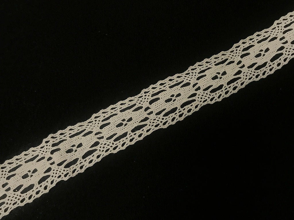 Dyeable Greige Design 106 Cotton Crochet Laces