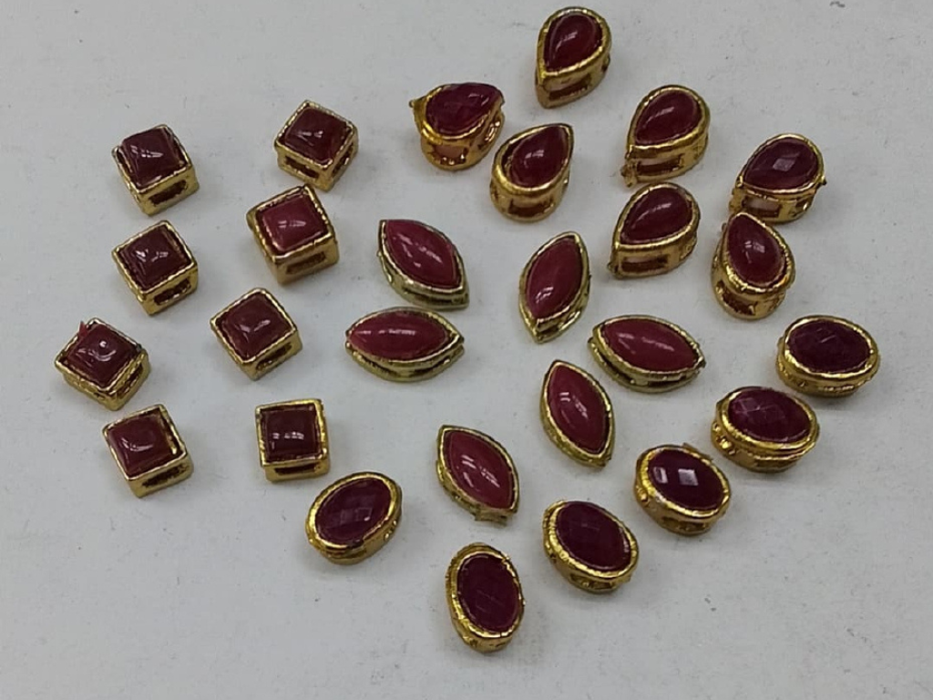 Maroon & Golden Mix Kundan Stone with Metal Base