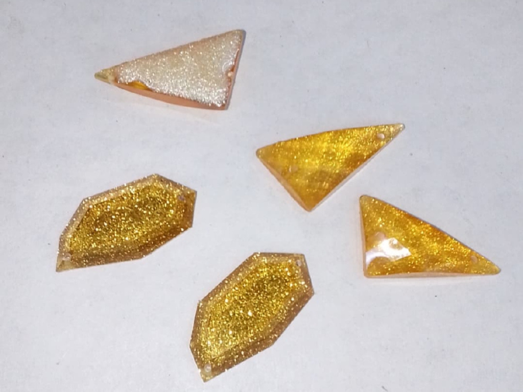 Golden 2 Hole Plastic Stones