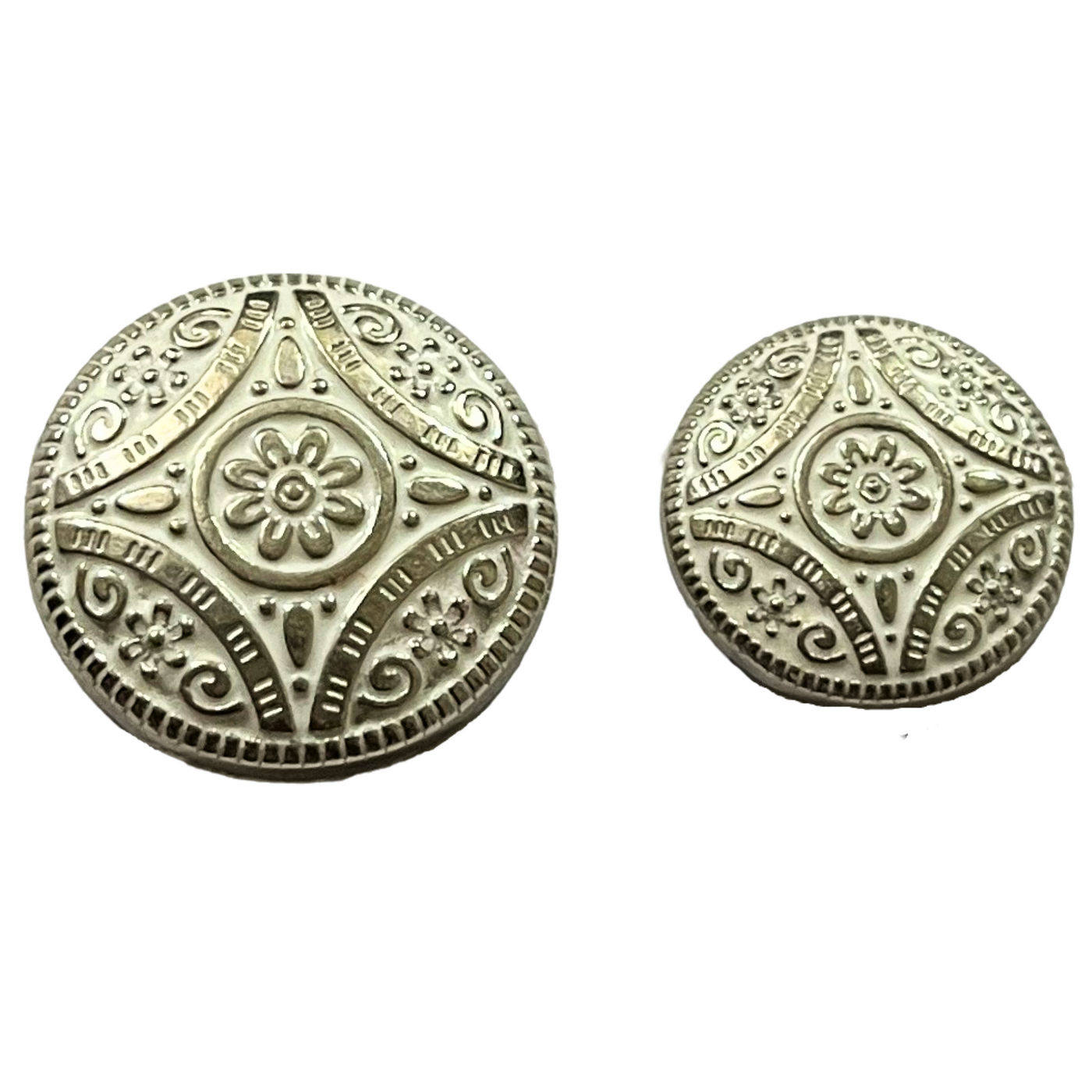 White & Silver Color Attractive Regal Traditional 1 Hole Round Metal Buttons