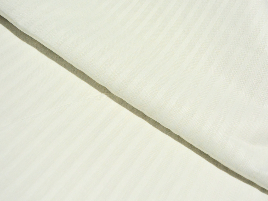 शुद्ध सफ़ेद ढीला बुना सुपीरियर कॉटन लिनन (थोक)