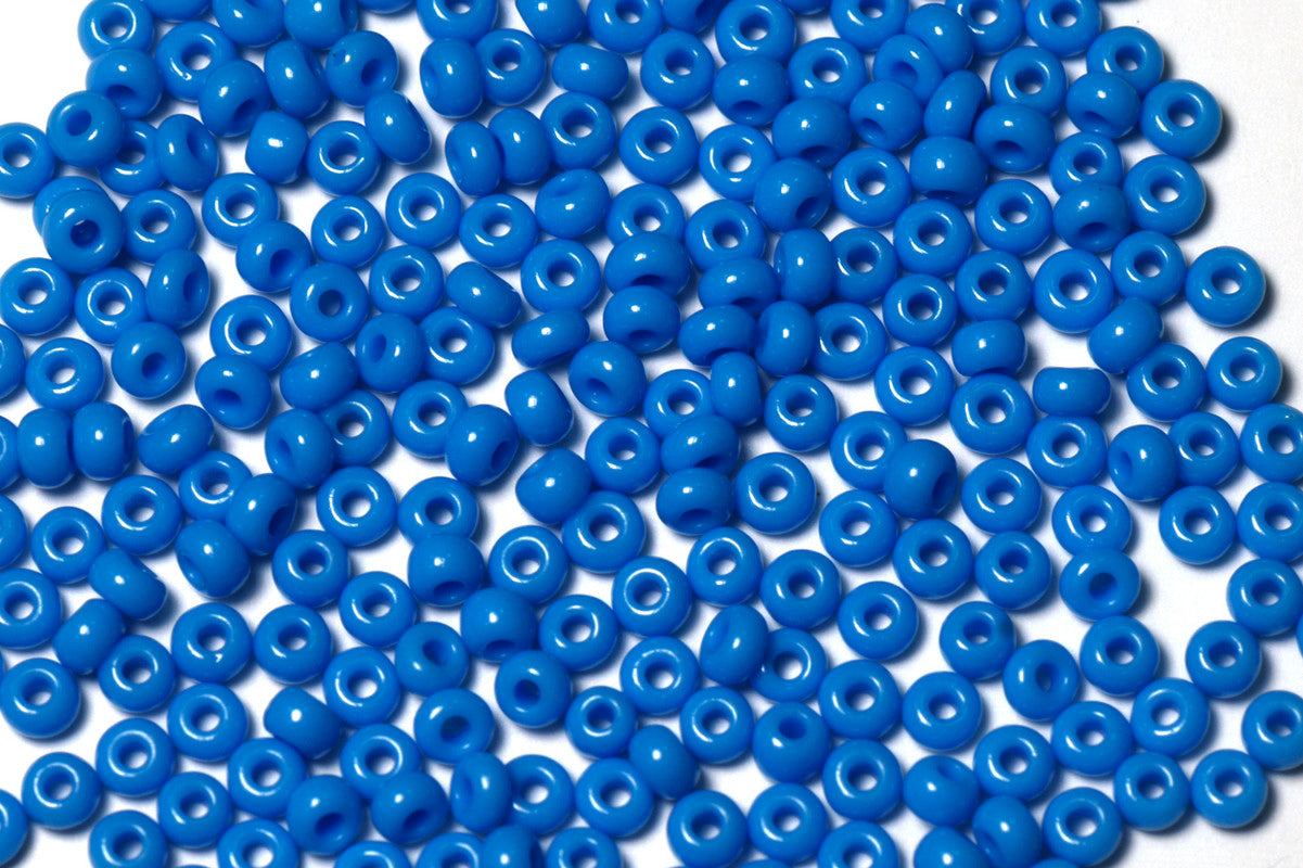 Star Command Blue Opaque Preciosa Seeds Beads