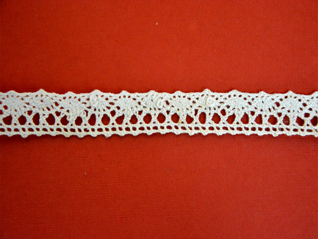 Off White Pattern L-70 Dyeable Cotton Crochet Lace