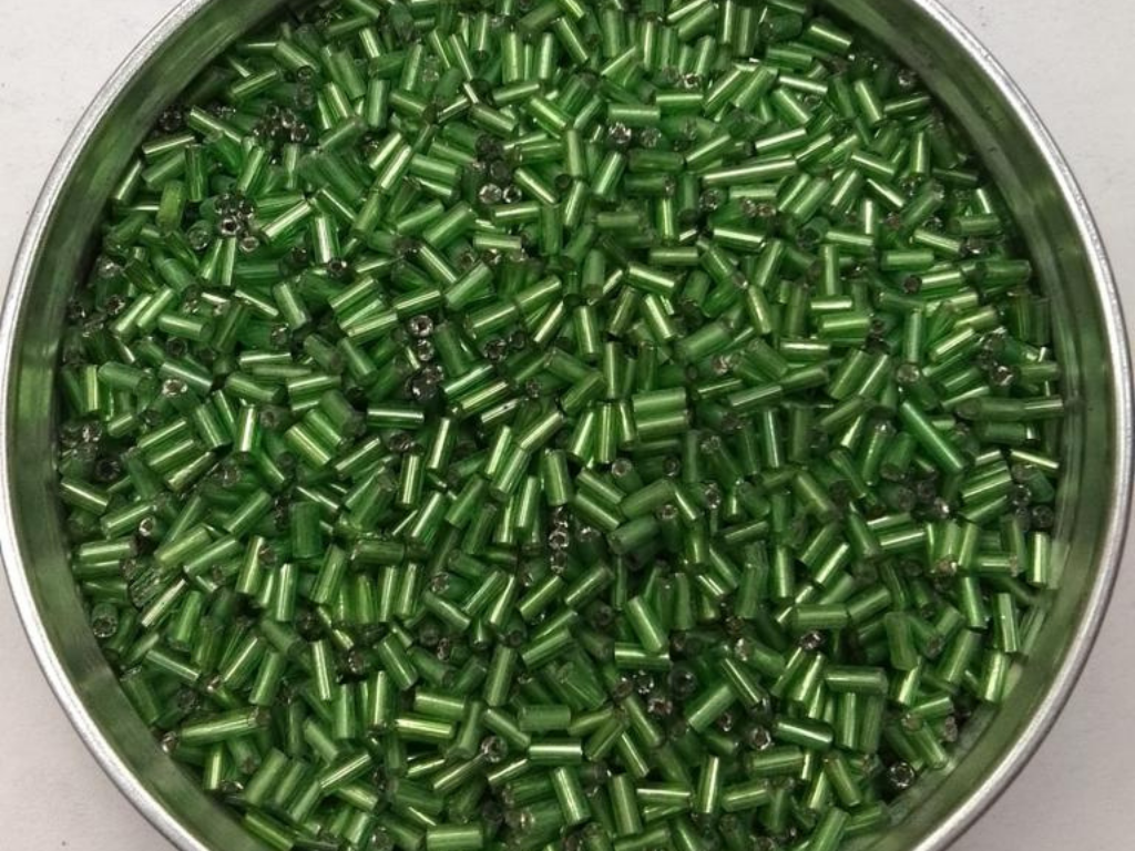 Green Lustre Pipe Glass Seed Beads- 4.5 mm (Wholesale)