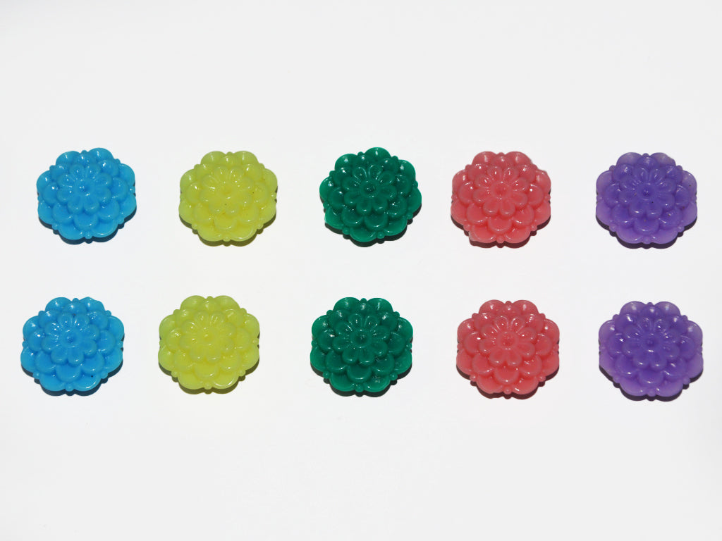 assorted-flower-plastic-beads