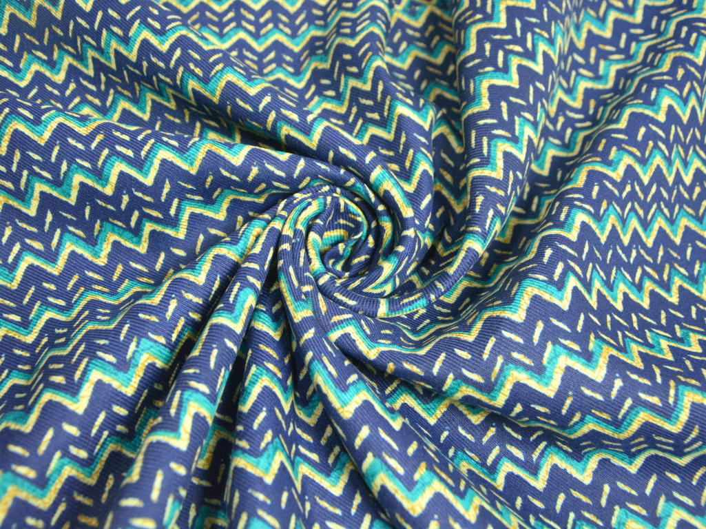 Multicolor Zigzag Printed Semi Pashimna Woolen Fabric