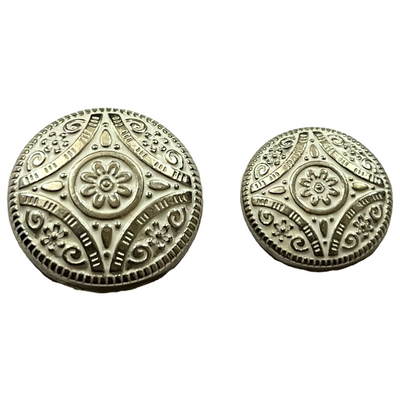 White & Silver Color Attractive Regal Traditional 1 Hole Round Metal Buttons