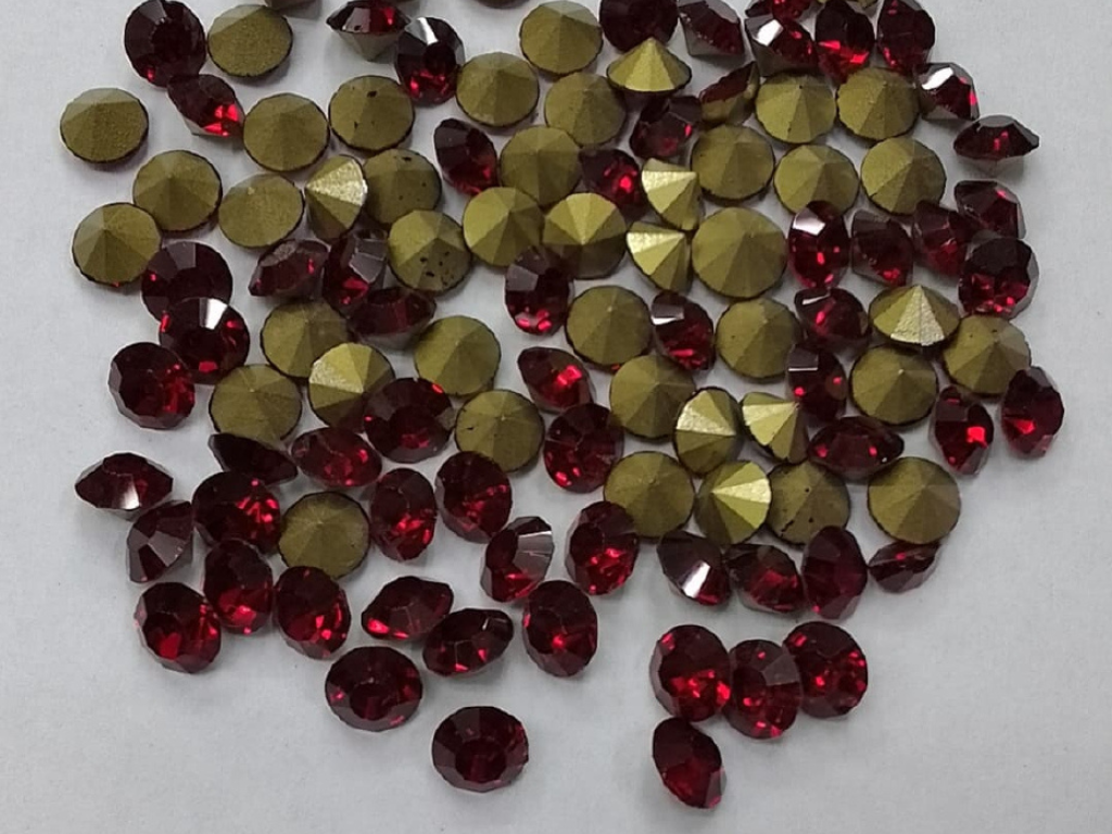 Dark Red Glass Stone