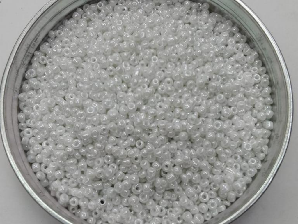 Bright White Round Rocaille Glass Seed Beads- 2 mm