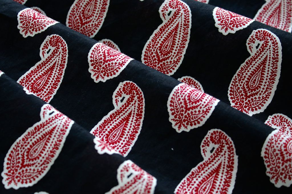 Black & Red Paisley Printed Pure Cotton Fabric