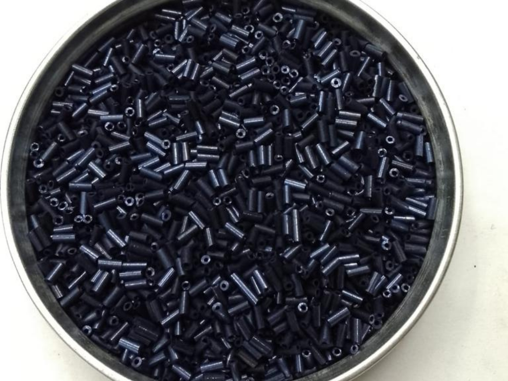 Black Lustre Pipe Glass Seed Beads- 4.5 mm