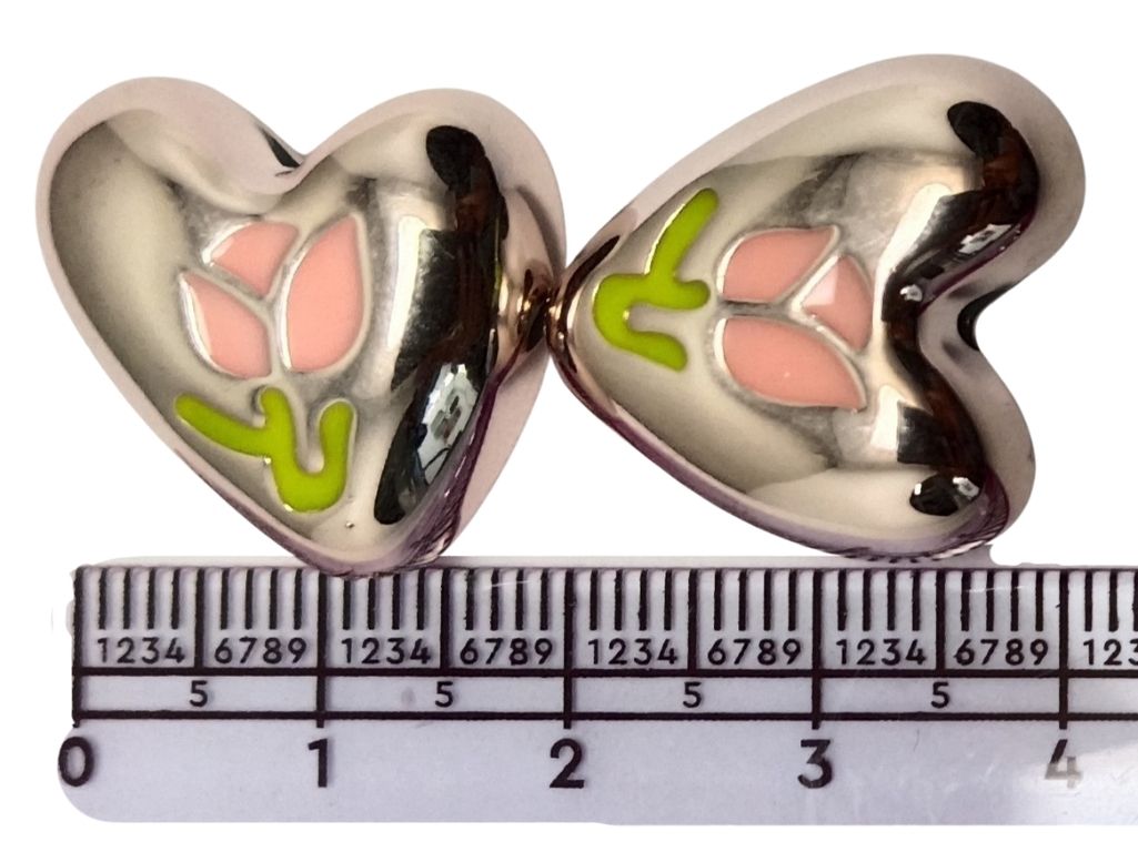 Steal Pink Rainbow Glossy Designer Heart Shaped Acrylic Beads