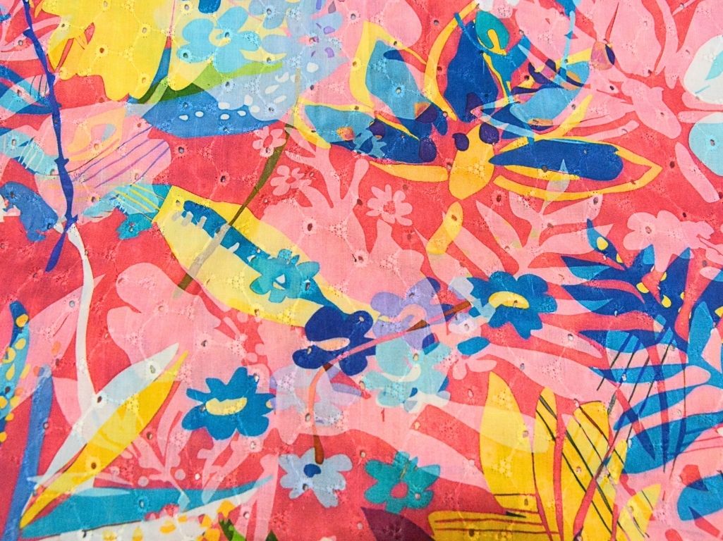 Multicolor 100 % Pure Cotton Chikan Embroidered Fabric