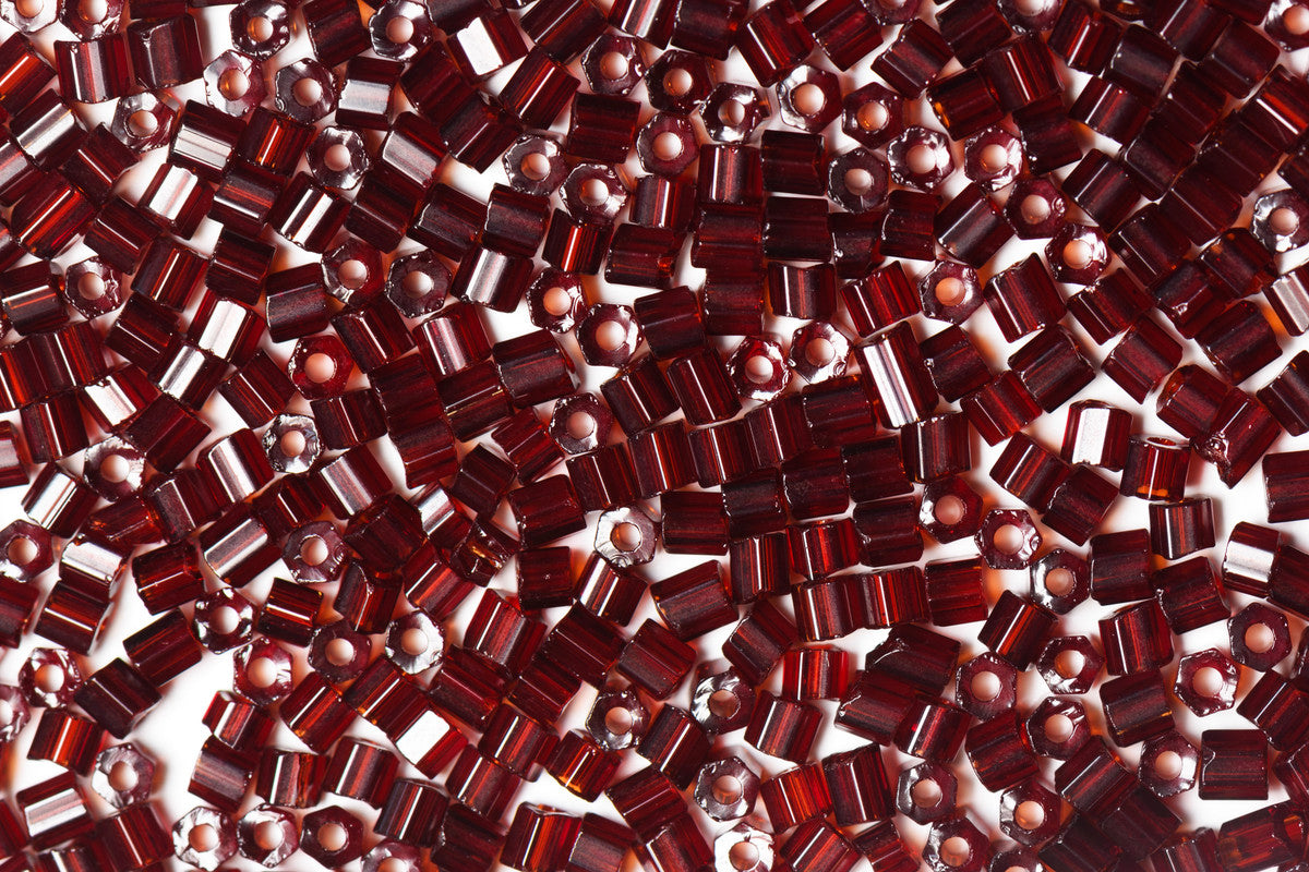 Maroon 2 Cut Transparent Preciosa Seeds Beads