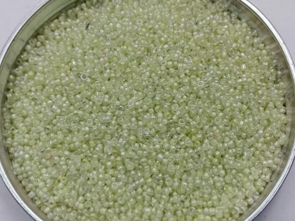 Off White Round Rocaille Glass Seed Beads- 2 mm