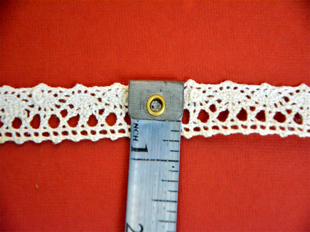 Off White Pattern L-70 Dyeable Cotton Crochet Lace