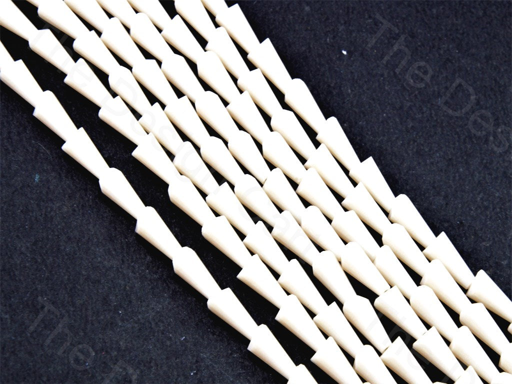 pencil-white-opaque-faceted-crystal-beads (11590780563)