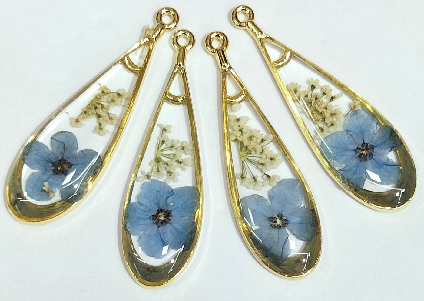 Violet Tear Drop Shaped Floral Design Resin Pendants with One Hole