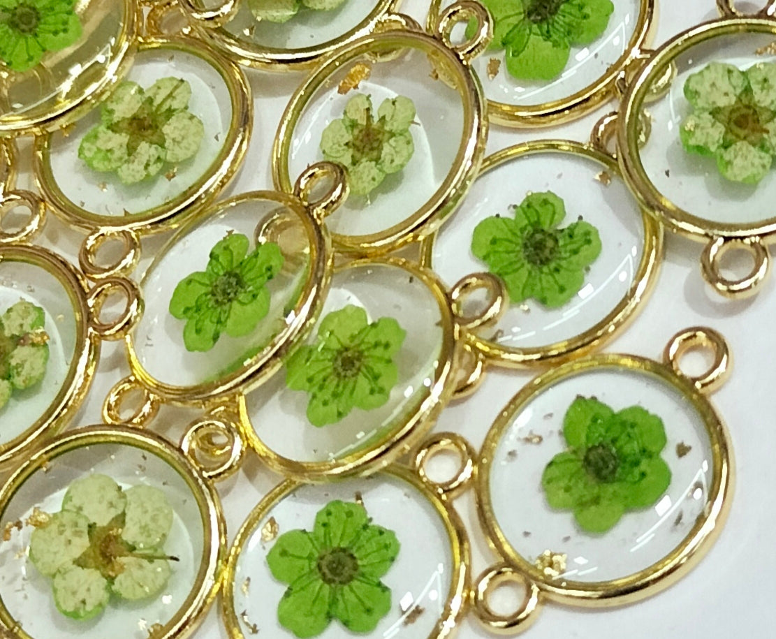 Light Green Spherical Floral Design Resin Pendants with Two Holes