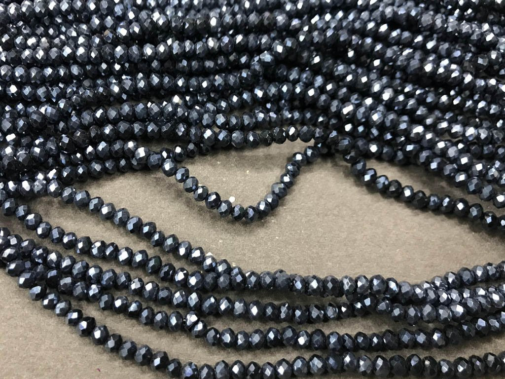 black-metallic-opaque-tyre-glass-crystal-beads-4-mm