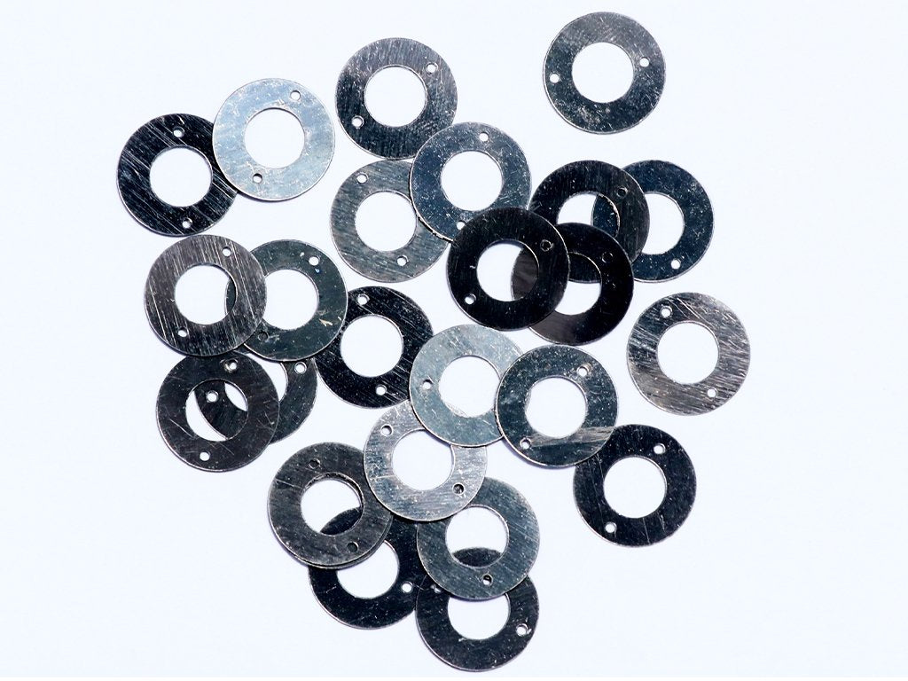 black-two-hole-circular-plastic-sequins-12-mm