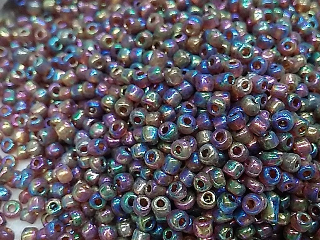 brown-transparent-rainbow-round-rocaille-glass-seed-beads