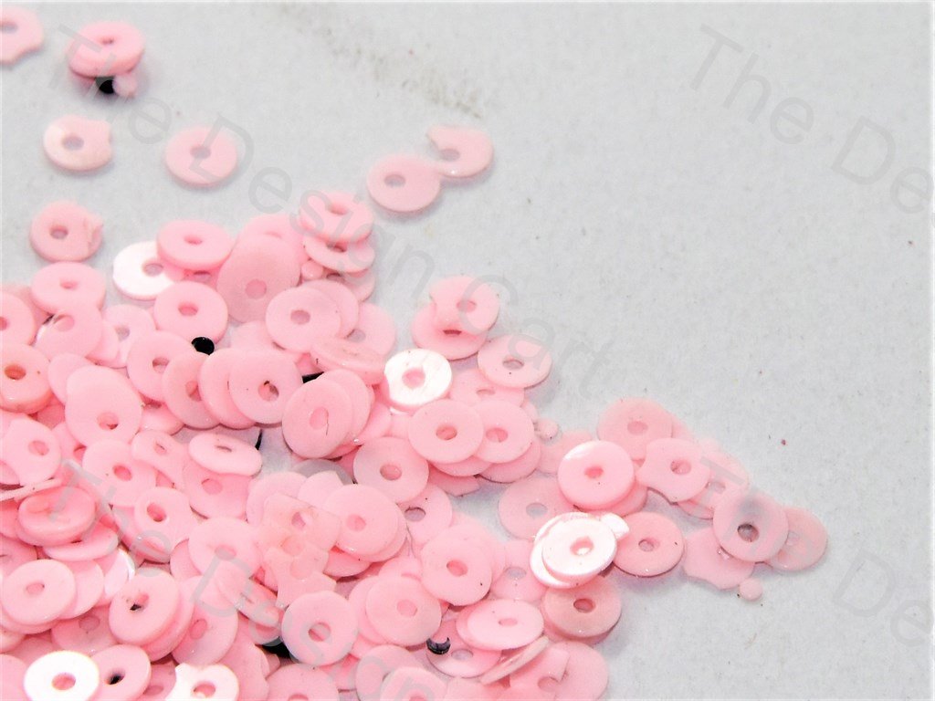 Light Pink Round Centre Hole Sequins (448158433314)