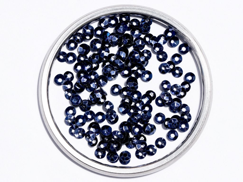dark-black-centre-hole-bowl-plastic-sequin-5-mm