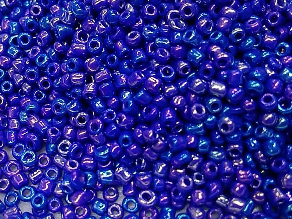 dark-blue-rainbow-round-rocaille-glass-seed-beads