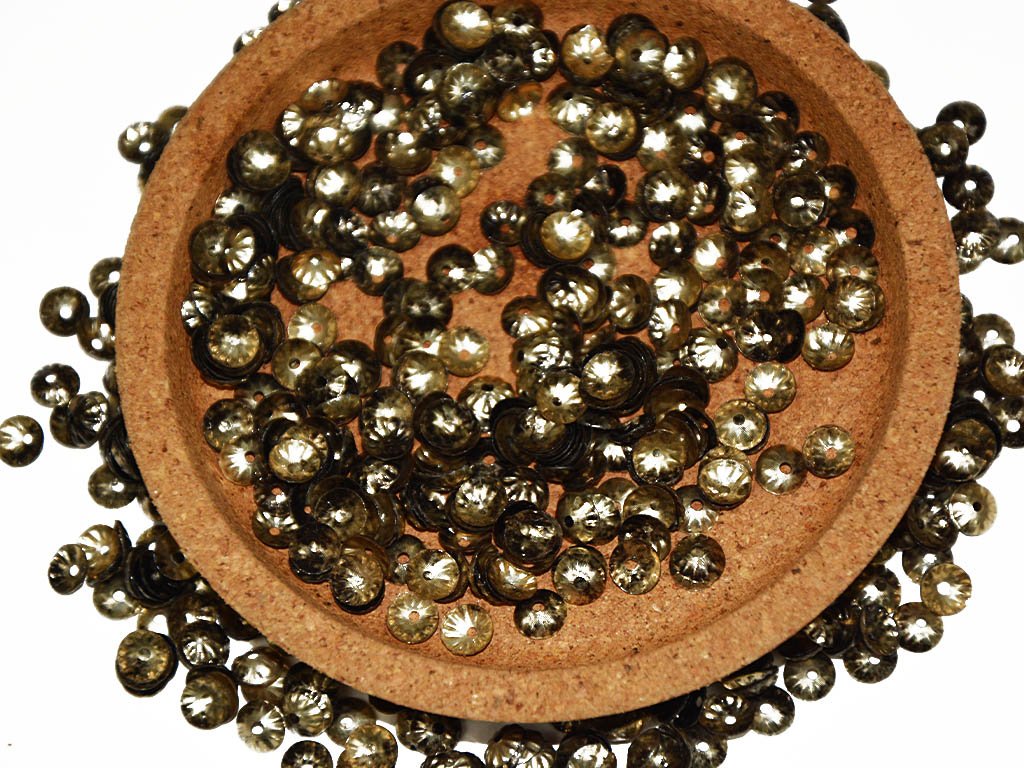 golden-bronze-designer-bowl-plastic-sequins
