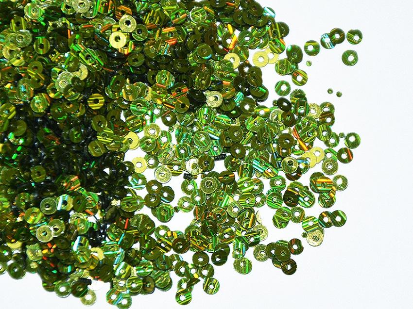 green-metallic-lustre-circular-plastic-sequins