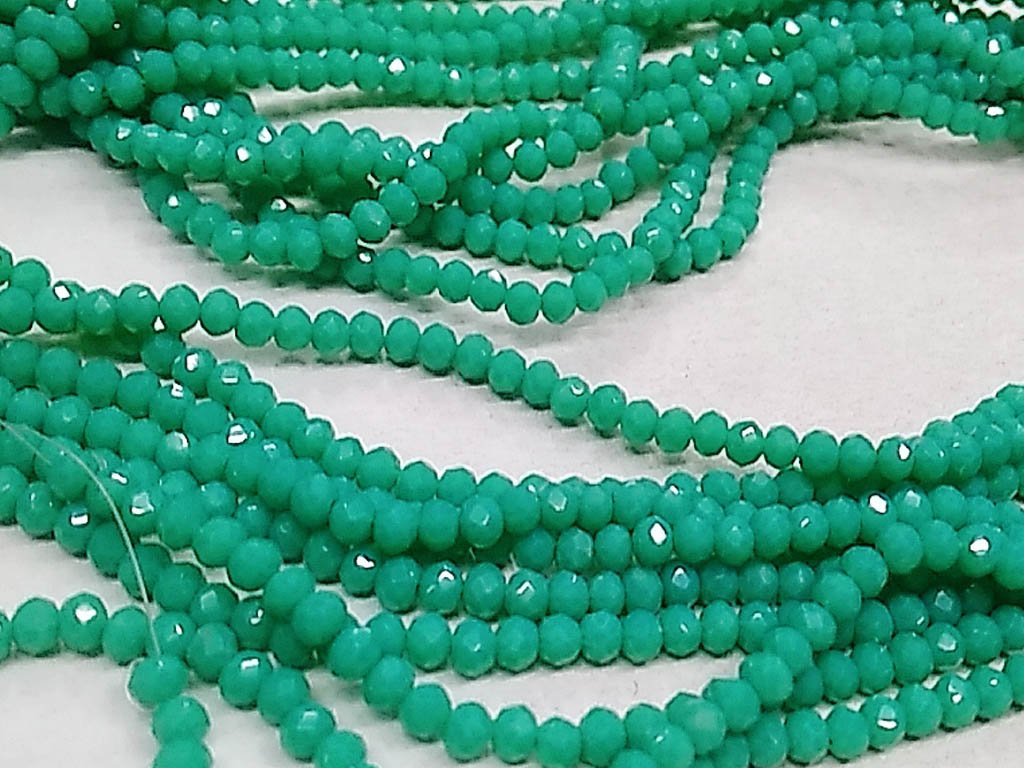 green-opaque-tyre-glass-crystal-beads-3-mm
