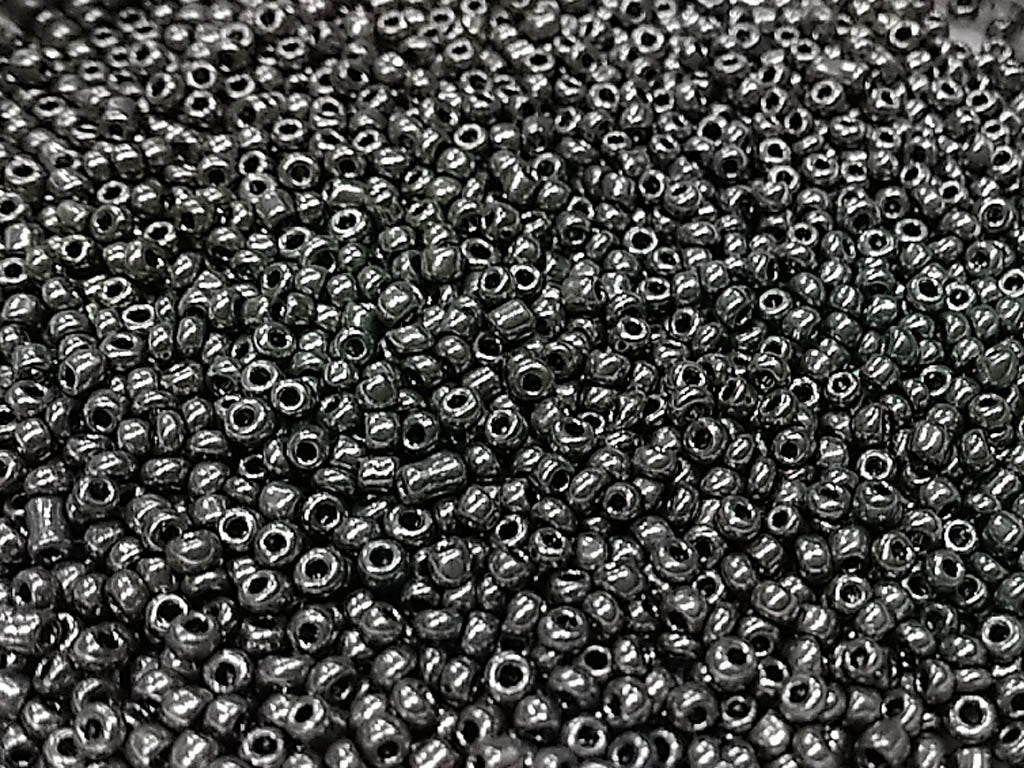 gunmetal-gray-round-rocaille-glass-seed-beads