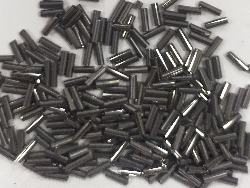 hematite-gray-opaque-pipe-seed-beads
