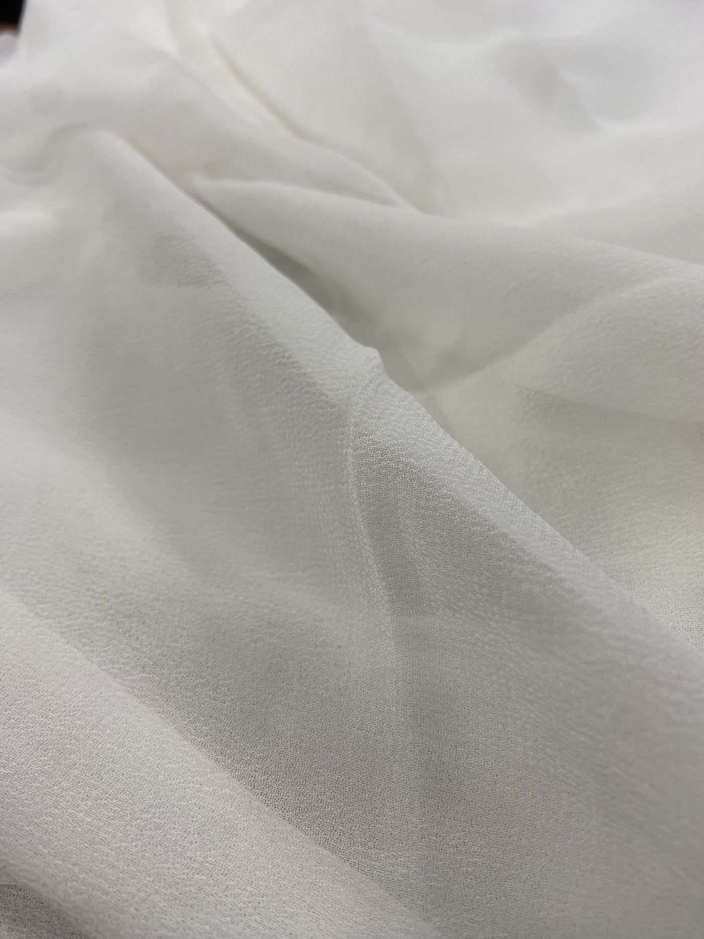 Pure White Plain Viscose Dyeable Georgette Fabric (Wholesale)