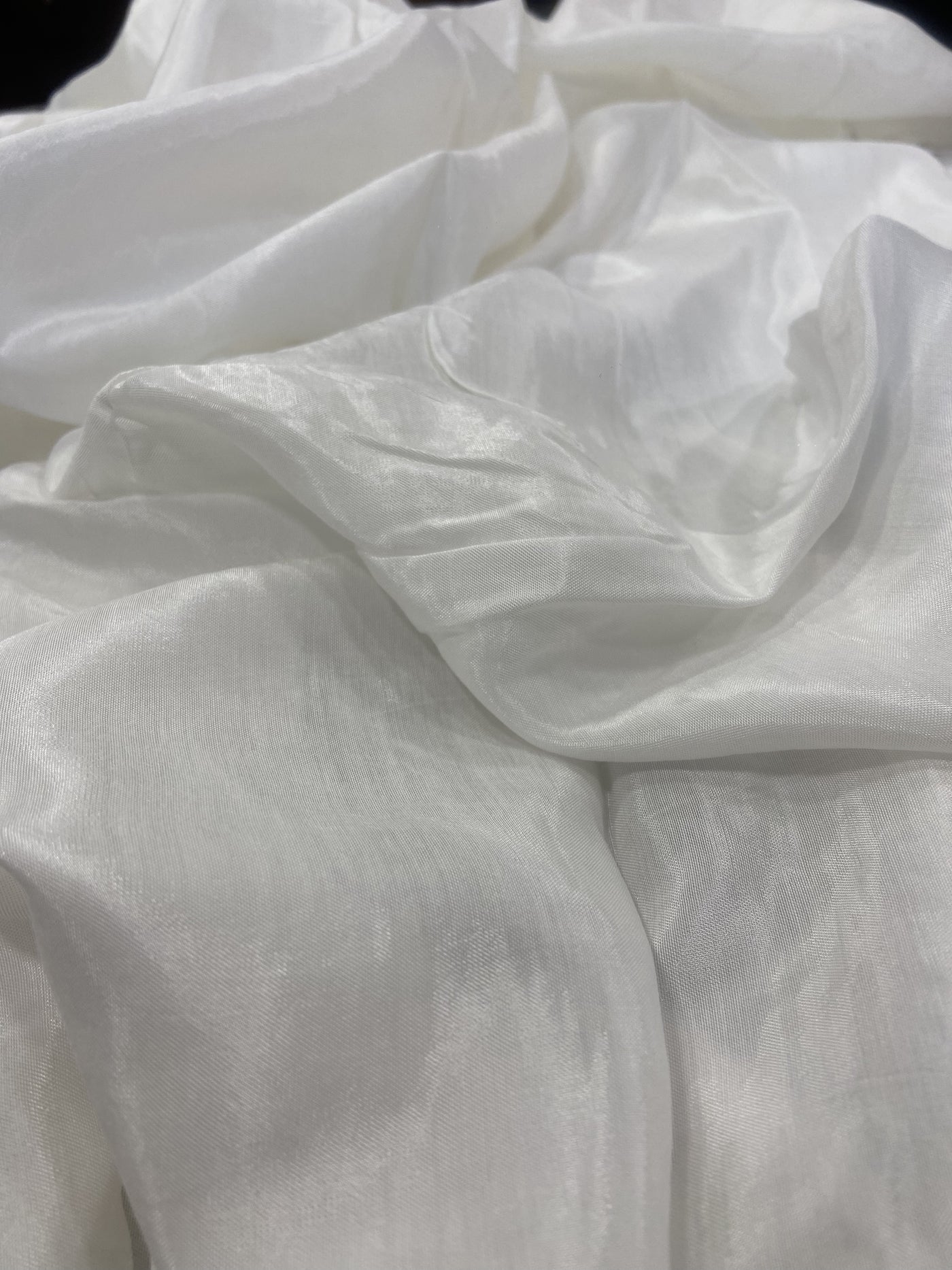Pure White Plain Viscose Dyeabale Muslin Fabric (Wholesale)