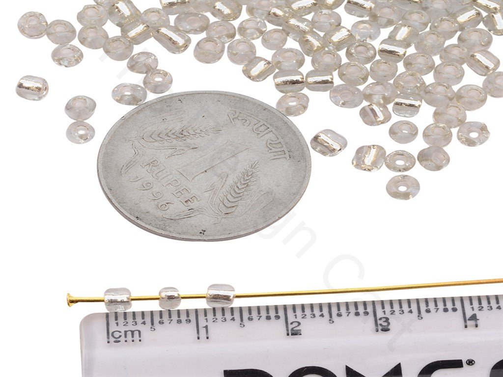 silver-glass-seed-beads-fm-kacs57