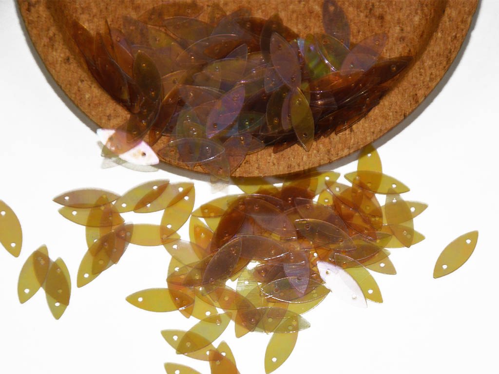 light-golden-transparent-2-hole-leaf-plastic-sequins