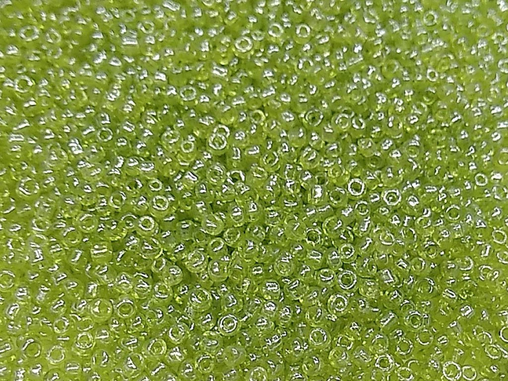 light-green-transparent-lustre-round-rocaille-glass-seed-beads