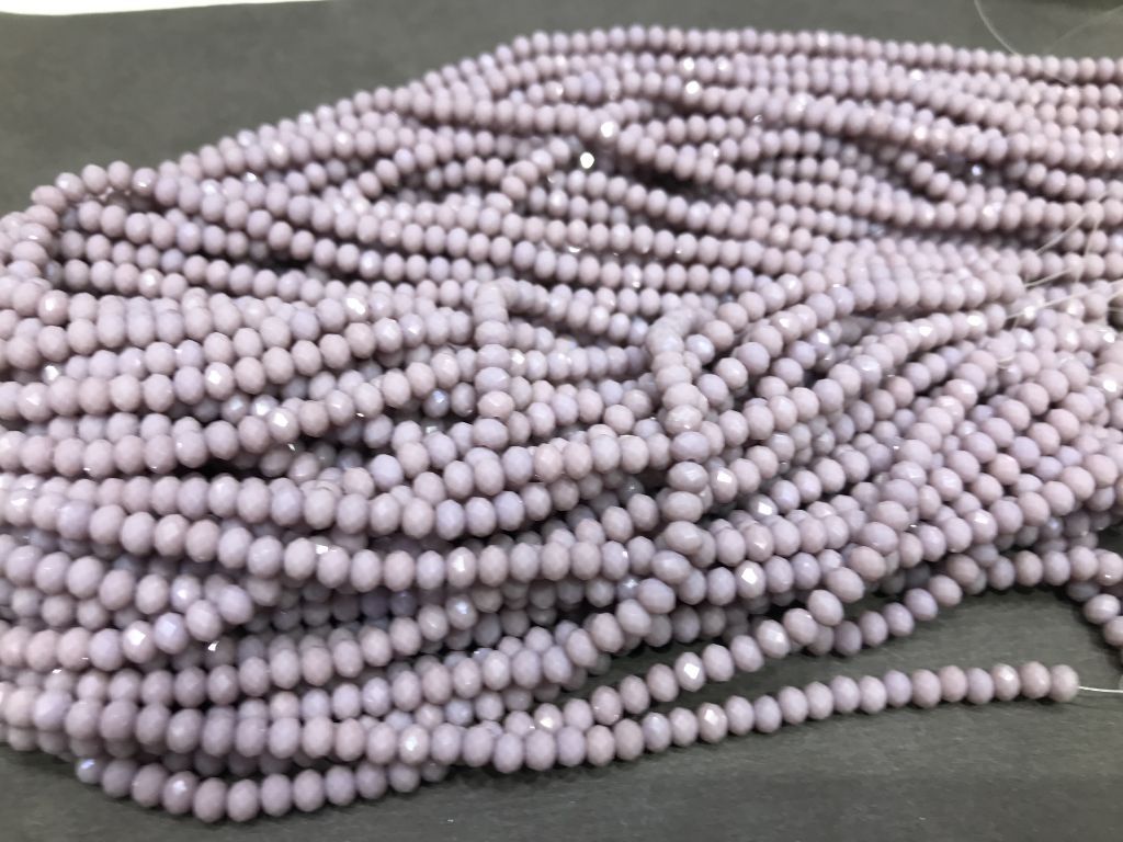 light-purple-opaque-tyre-glass-beads