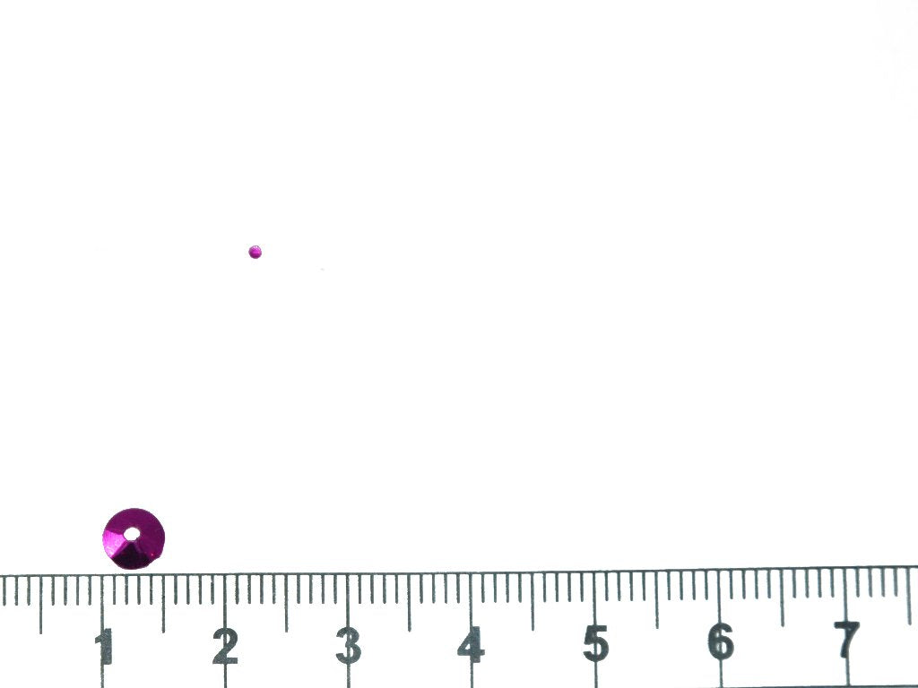 magenta-pink-round-circular-plastic-sequins