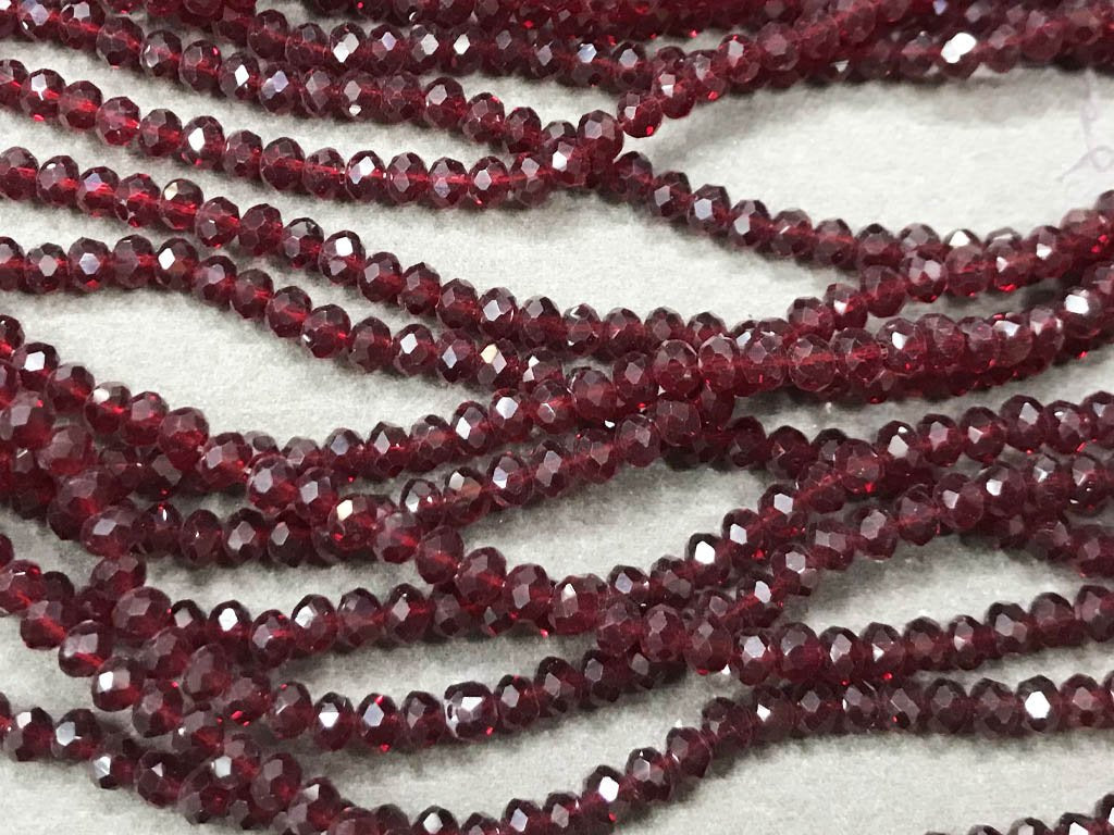 maroon-transparent-tyre-glass-crystal-beads-4-mm