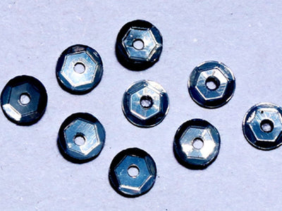 pastel-gray-centre-hole-circular-flat-plastic-sequin-6-mm