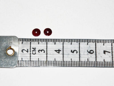 red-circular-1-hole-plastic-sequins
