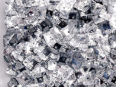 silver-centre-hole-square-plastic-sequins